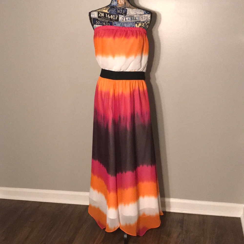 Strapless maxi dress-Express